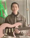 ZEEK  Guitars就職 中田　晃稔（ギター工房 / 独立開業）