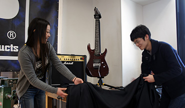 【GCA OSAKA × アーティスト】コラボ企画2012!! GCA大阪校×磯部友里