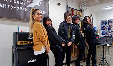 【GCA×アーティスト】コラボ企画2019!! GCA×midori【LOVEBITES】