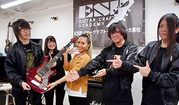 【GCA×アーティスト】コラボ企画2019!! GCA×midori【LOVEBITES】