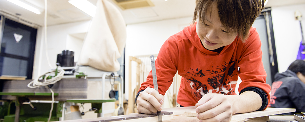 esp guitar craft academy osaka 大阪校（梅田）ESPギタークラフトアカデミー 週1日コース