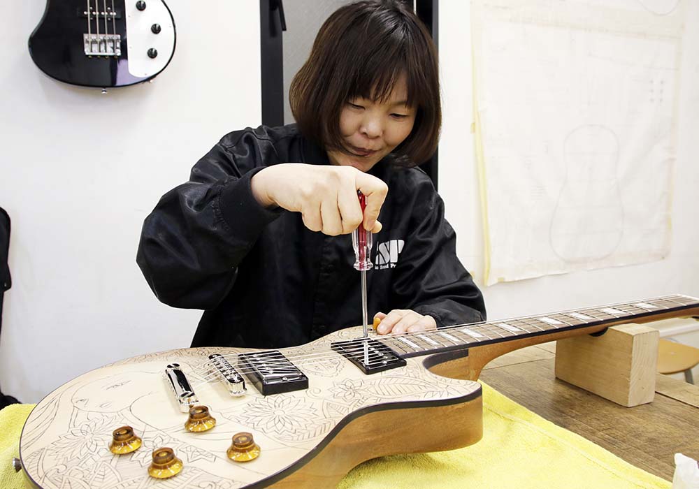 esp guitar craft academy osaka 大阪校（梅田）ESPギタークラフトアカデミー大阪校土曜科在校生の声